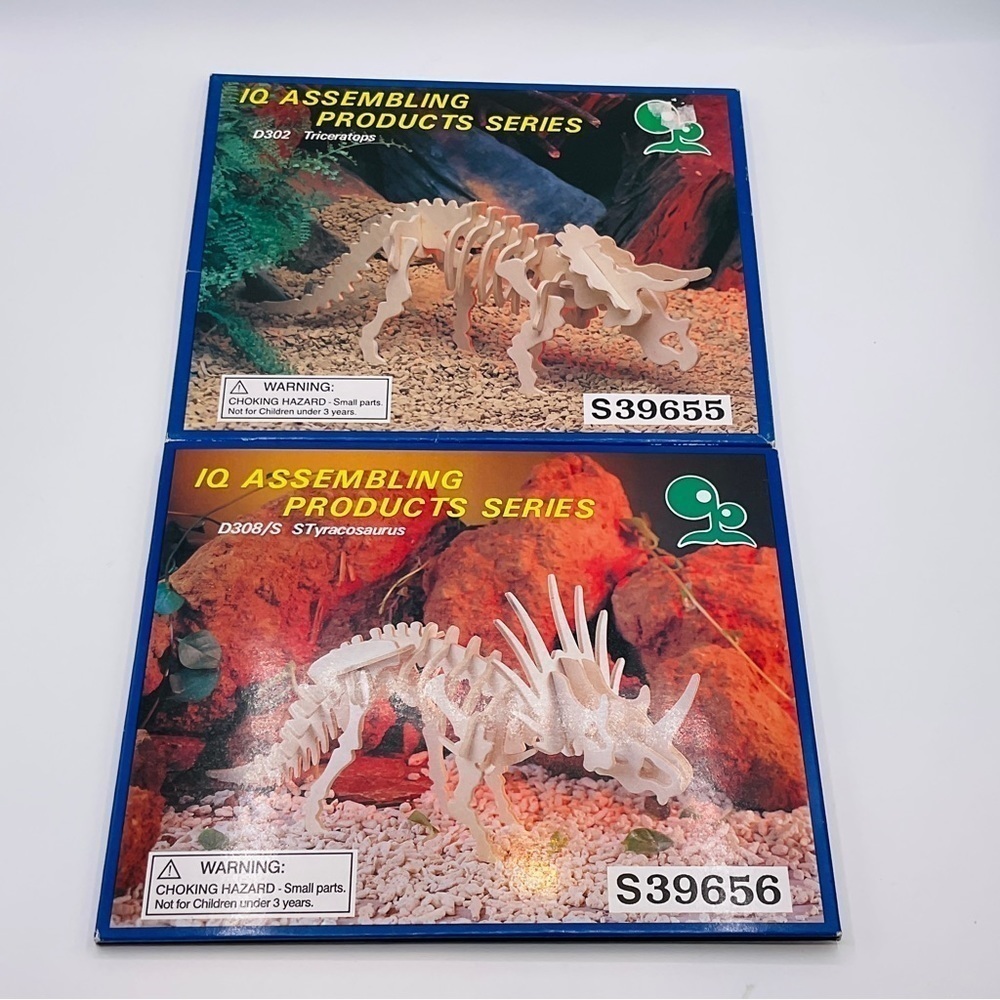 3d Wooden DINOSAUR PUZZLES Lot of 2 Triceratops Tyracosaurus PUNCH-OUT Model #B
